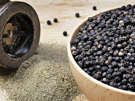 The Alchemical Marriage of Black Pepper and Crystals: Enhancing Vibrational Energies